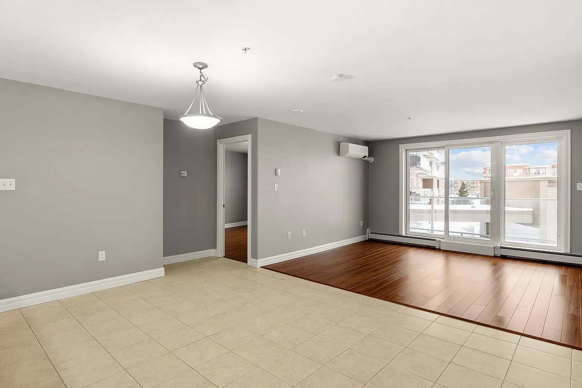 Building Photo - 235 Baker Dr
