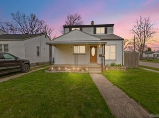 13995 Knox Ave, Warren, MI