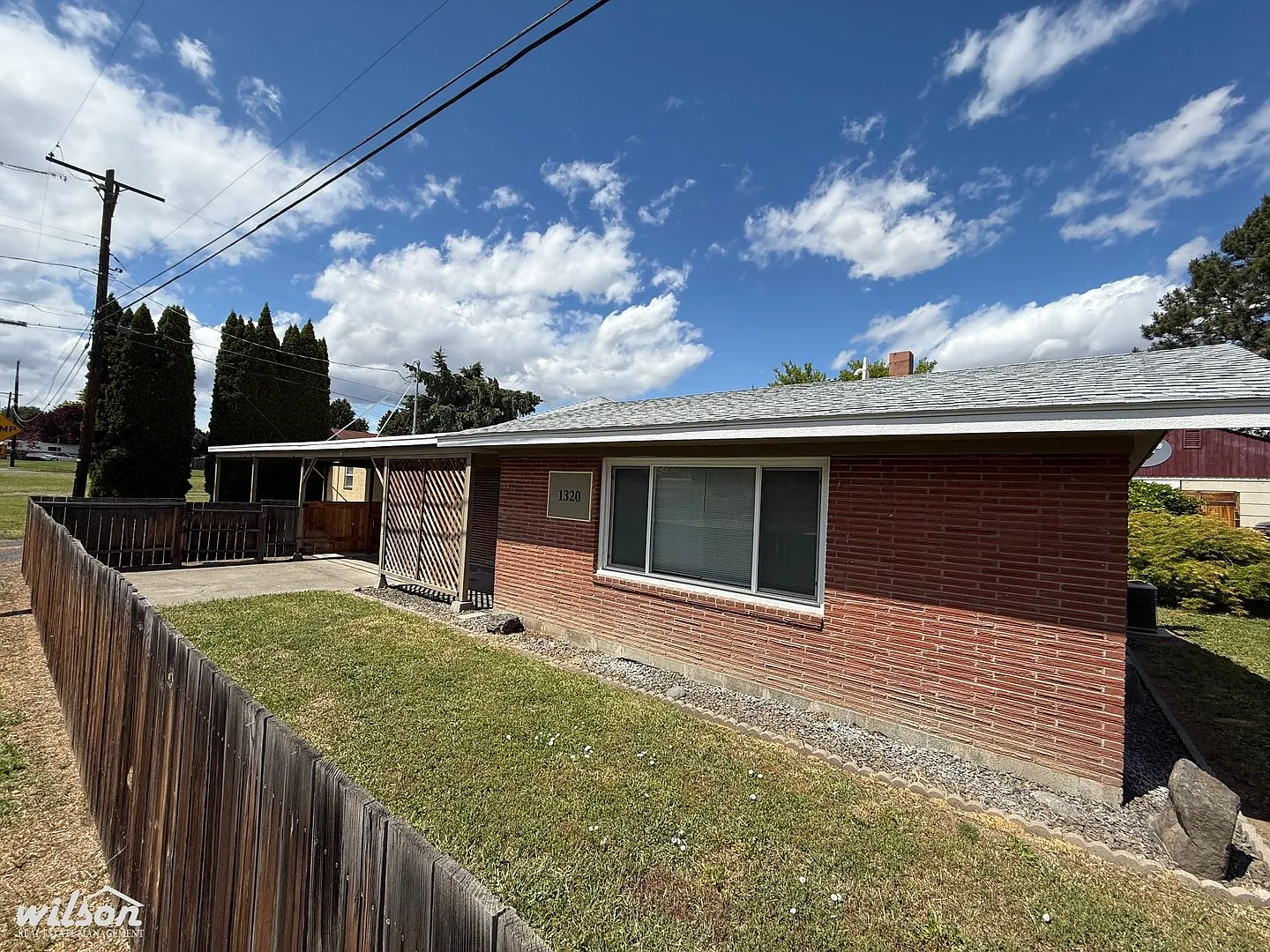 3bd/1ba House in Quiet Neighborhood near McClure Elementary! — Photo 1
