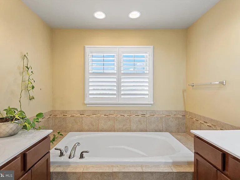 19 Ocala Way — Photo 15