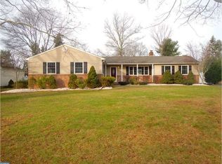 19 Whitcomb Rd, East Windsor, NJ 08520