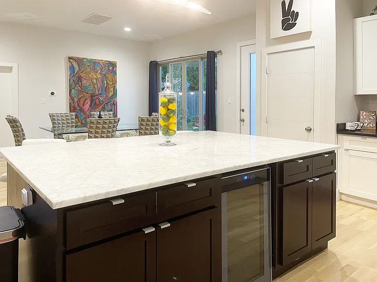 8718 Boundbrook Ave — Photo 47