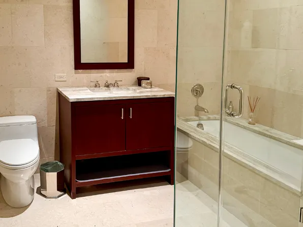 100 Riverside Boulevard image 5 of 22