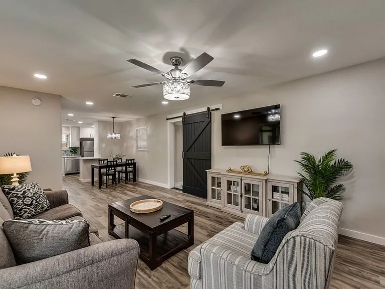 6503 E Mockingbird Ln — Photo 4