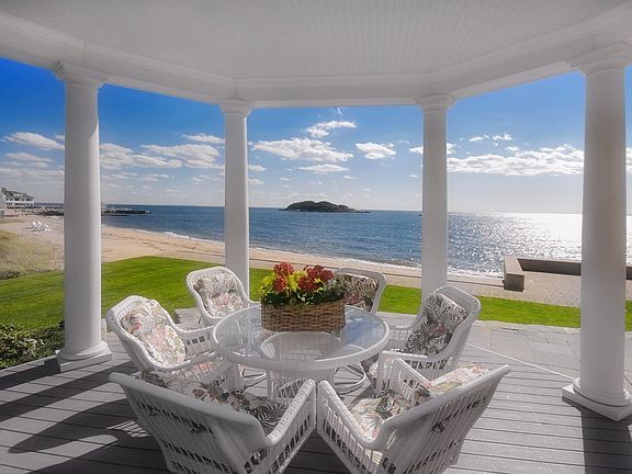 Covered Porch - Tuxis Island Views