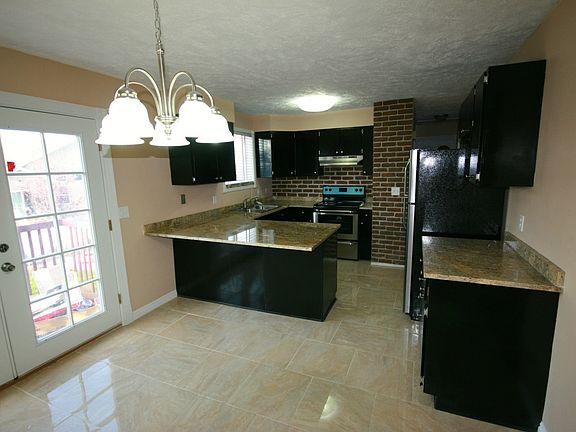 3rd image of 6036 W Borax Ave