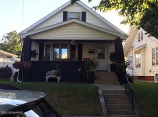 237 Valley Ave SW, Grand Rapids, MI 49504