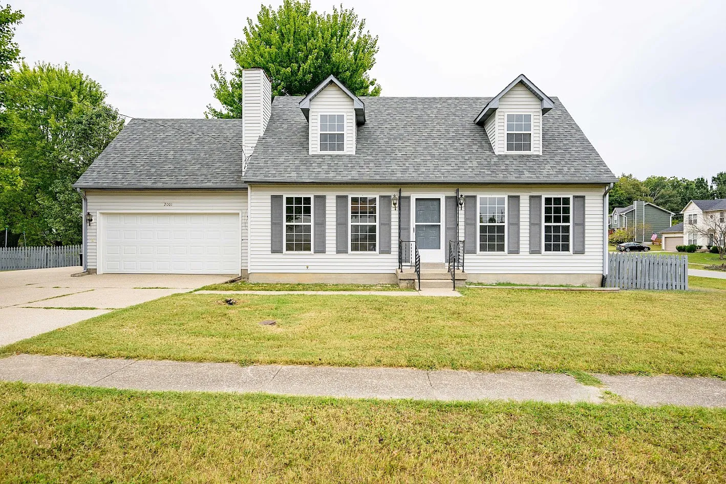 3 bed, 2.0 bath, 1544 sqft, $1,100 — Photo 1