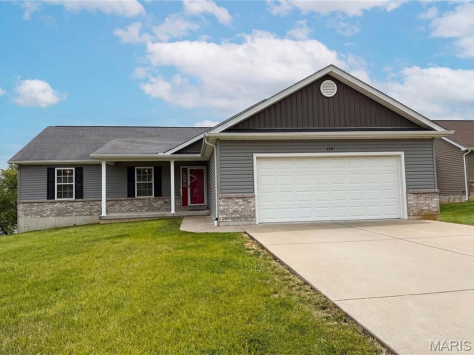 1st image of 139 Palace Way Dr
