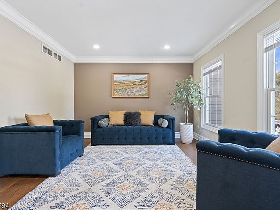 5th image of 59 Station Rd