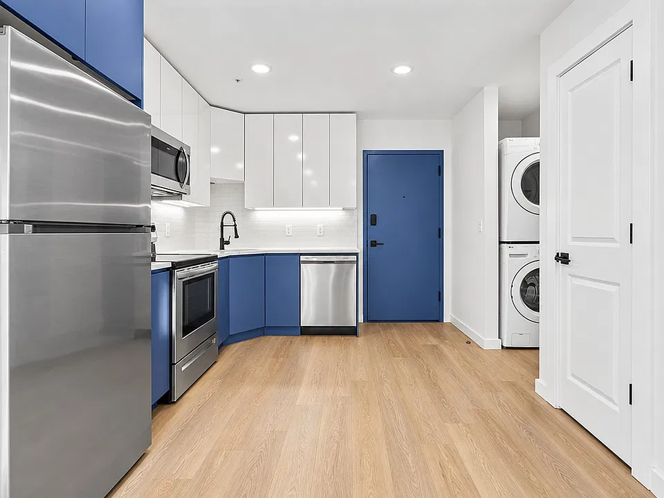 55A115 Tunxis Ave #115