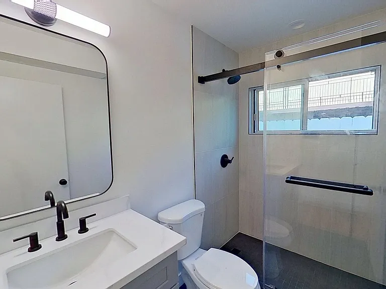 829 N Garfield St — Photo 28