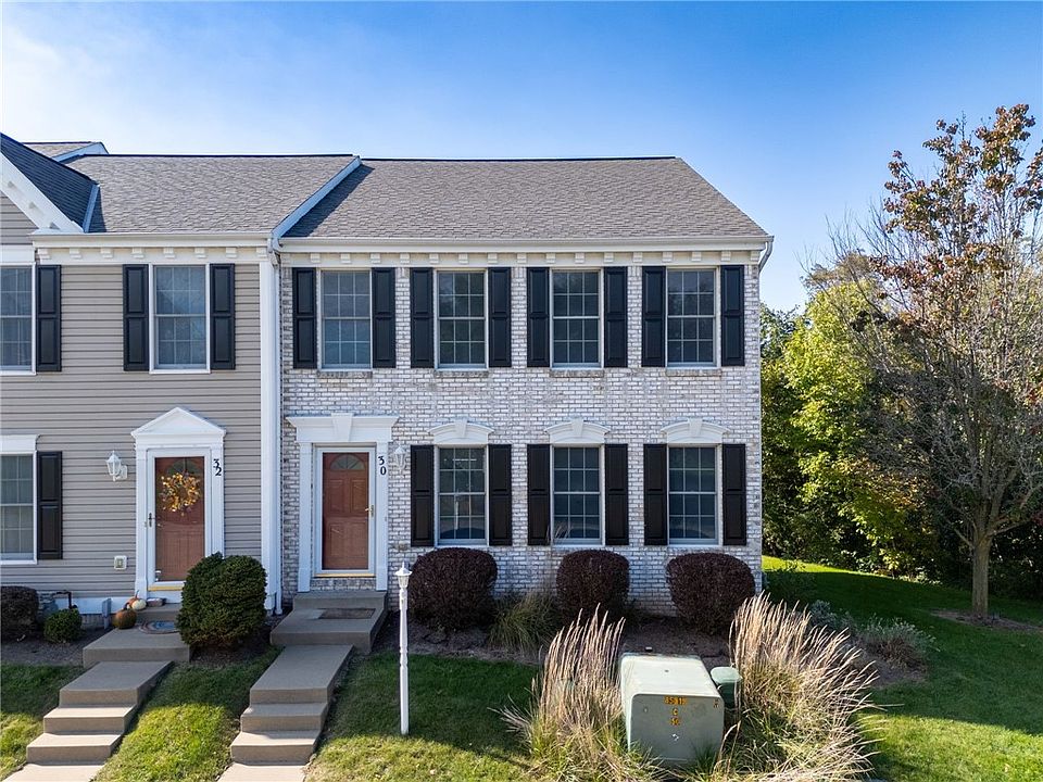 1st image of 30 Castle View Dr