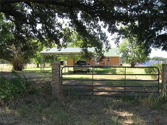 3rd image of 612 Vz County Road 1129