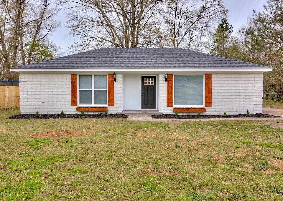 1st image of 2804 Cimarron Way