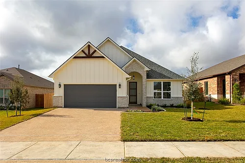 3908 Eskew Dr Photo 1