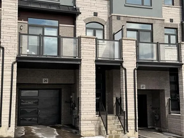 155 Equestrian Way #26, Cambridge, ON N3E 0E8