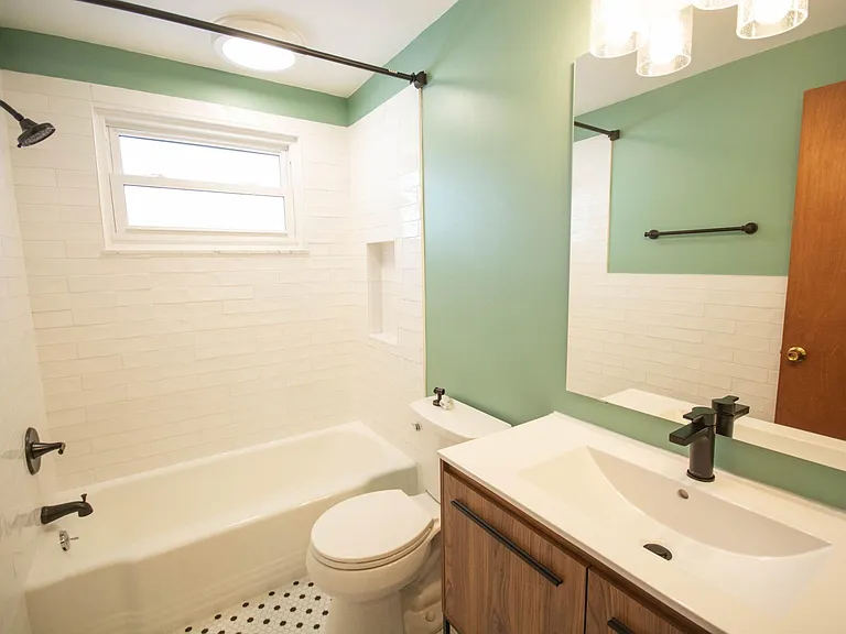 4371 Kendale Ct — Photo 14