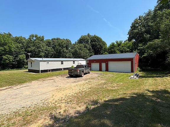 2nd image of 430 E Jameson Ave