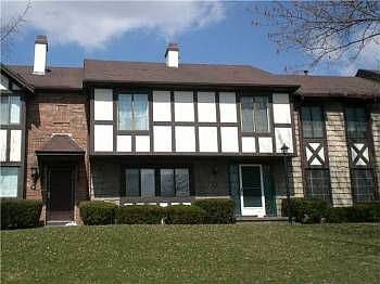 1st image of 11 New Wickham Dr