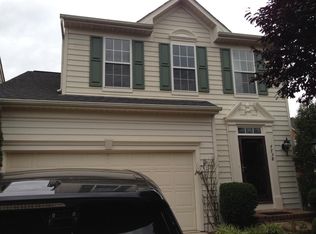 7738 Porters Hill Ln, Lorton, VA 22079