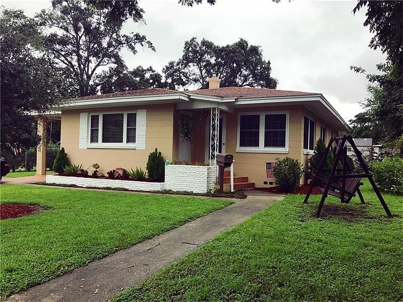 1st image of 513 Carey Pl