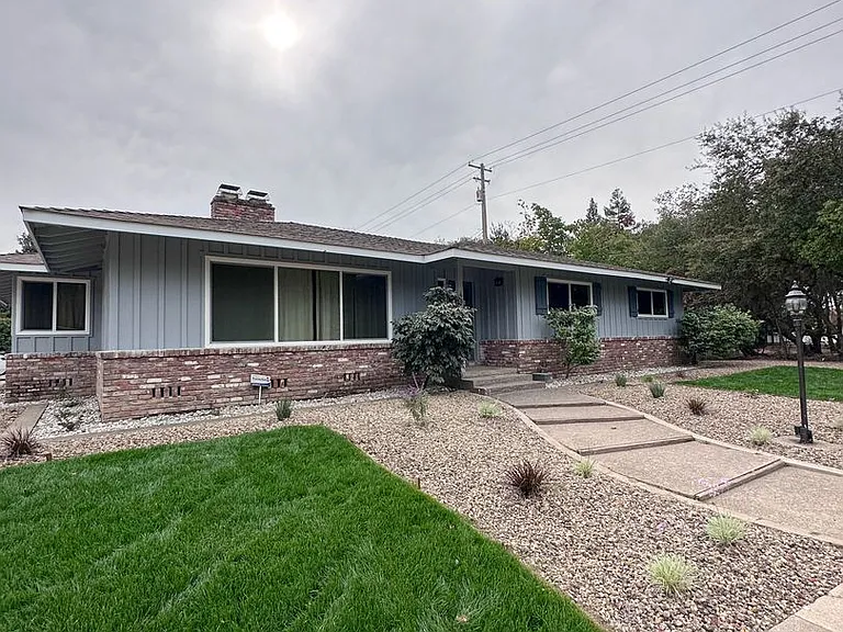 4700 Winding Way — Photo 21