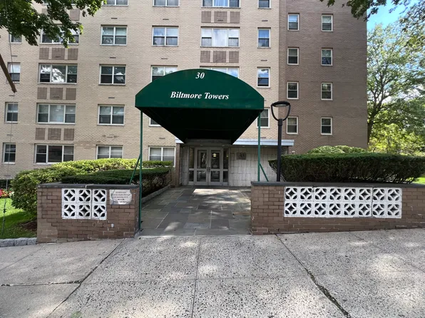30 Lake St, White Plains, NY
