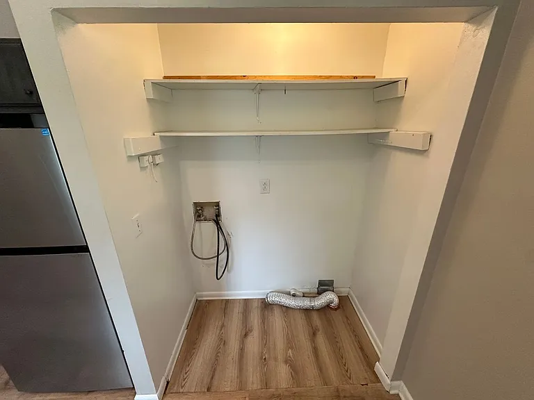 4630 Woodside Dr — Photo 5