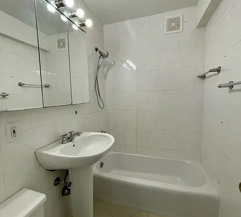 5th image of 601 Surf Ave APT 1S