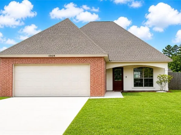 13134 Montrose Dr N, Denham Springs, LA 70726