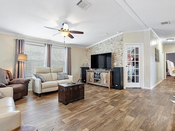 3rd image of 5141 SW 30th Way