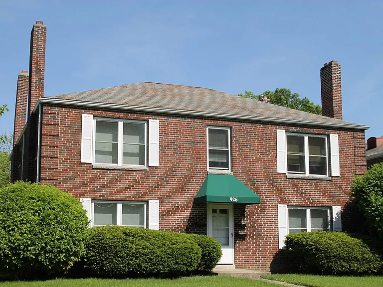 926 Kenwick Rd #B — Photo 1