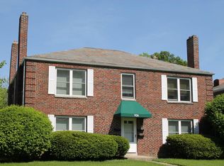 926 Kenwick Rd APT B, Columbus, OH 43209