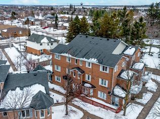 508 Essa Rd #52, Barrie, ON L4N7L5