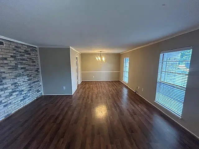 6202 Zanes Ct — Photo 2