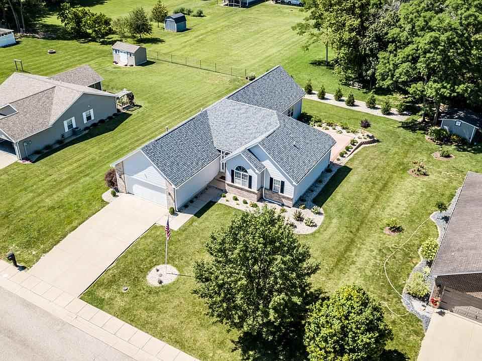 1st image of 115 Quail Run Ct