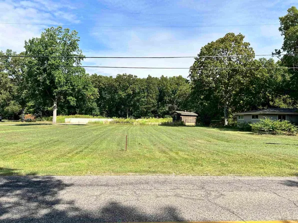 3418 Greenleaf Blvd, Elkhart, IN 46514