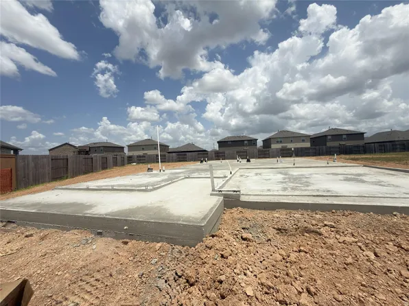 2204 Camino Cove Dr, Katy, TX 77493