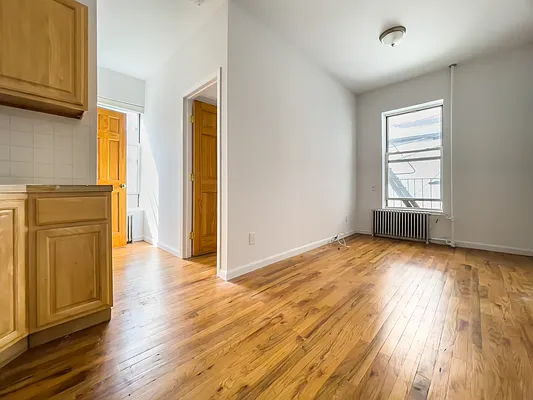 Rented by Highline Residential | media 14