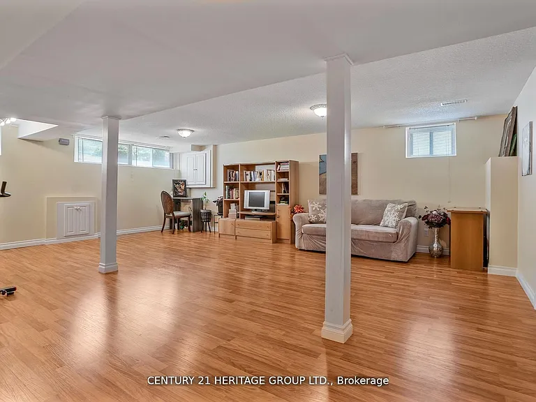 162 Goulding Ave — Photo 40