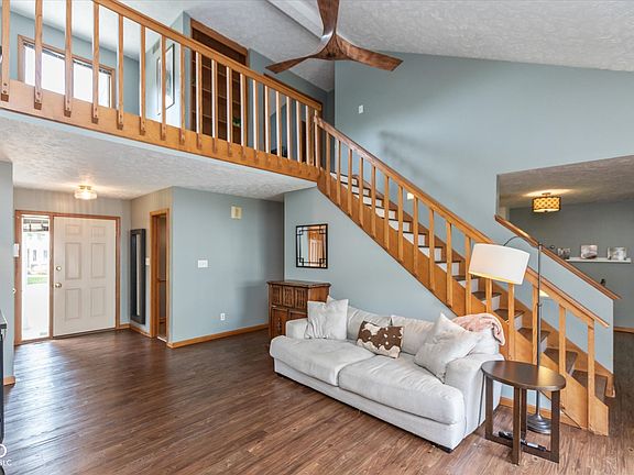 5th image of 8054 Talliho Dr
