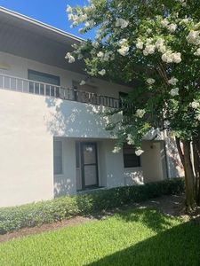 1601 43rd St N APT 226, Saint Petersburg, FL, 33713