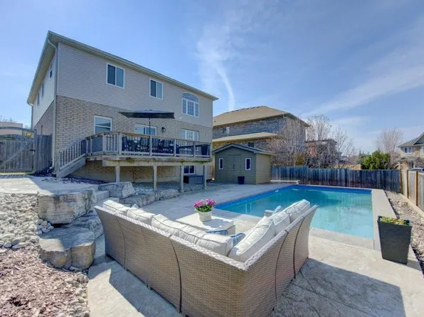 414 Zeller Dr, Kitchener, ON N2A 0C7