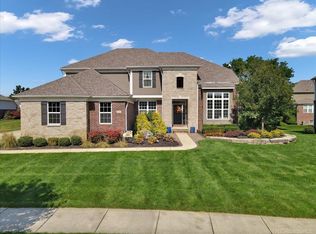 5052 Rockaway Ln, Clarkston, MI 48348