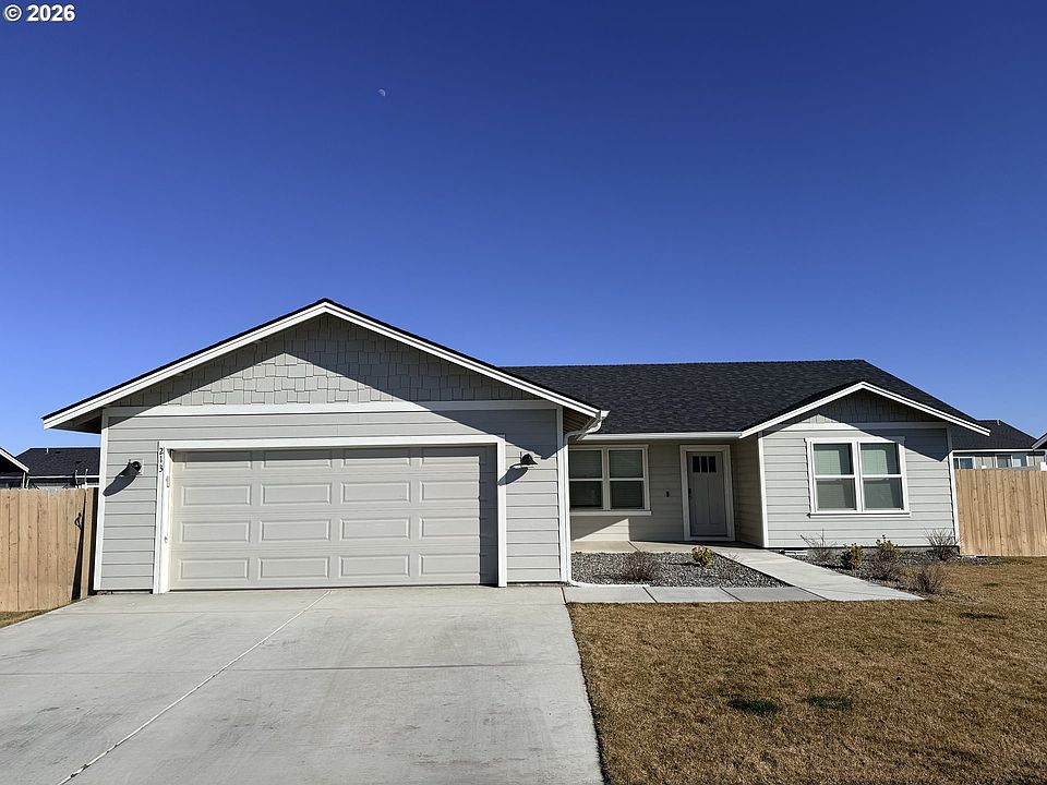 1st image of 213 River Ridge Dr