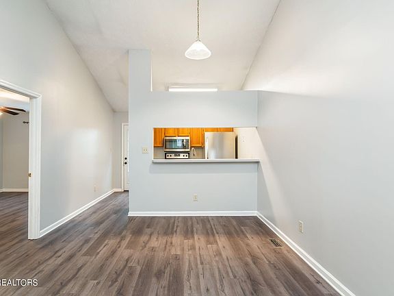 5th image of 8611 Brightwood Way