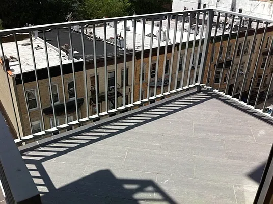 Rented by Vision Group | media 22