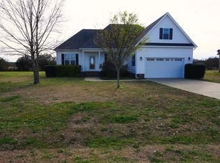 203 Lancaster Pointe Dr, Pikeville, NC 27863
