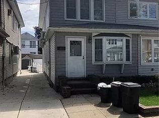 2057 Batchelder St, Brooklyn, NY 11229